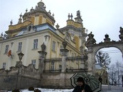 львов тур на майские,  поездка во львов май,  экскурсия львов выходные 