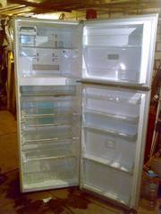 холодильник Toshiba GR-M59TR
