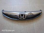 Решетка радиатора на Honda Civic 4d 