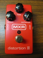 Продам педаль Dunlop M115 MXR Distortion III