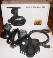 Миниатюрный автомобильный видеорегистратор  Vehicle BlackBox DVR C600