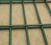 Купить забор 2D для дачи из сварной сетки и проволоки панельного типа