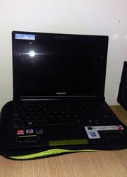 Продам нетбука TOSHIBA NB250-10D