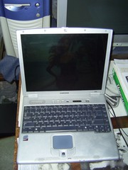 Продам на запчасти нерабочий ноутбук Samsung X05 (разборка и установка