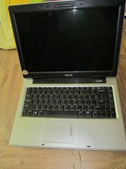 Продам ноутбук Asus A8T