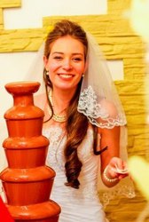  Шоколадный фонтан на свадьбу 