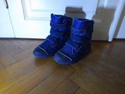 Продаю дитячі черевички Адідас 