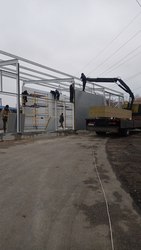 Монтаж сендвіч-панелей,  металоконструкцій,  профлист